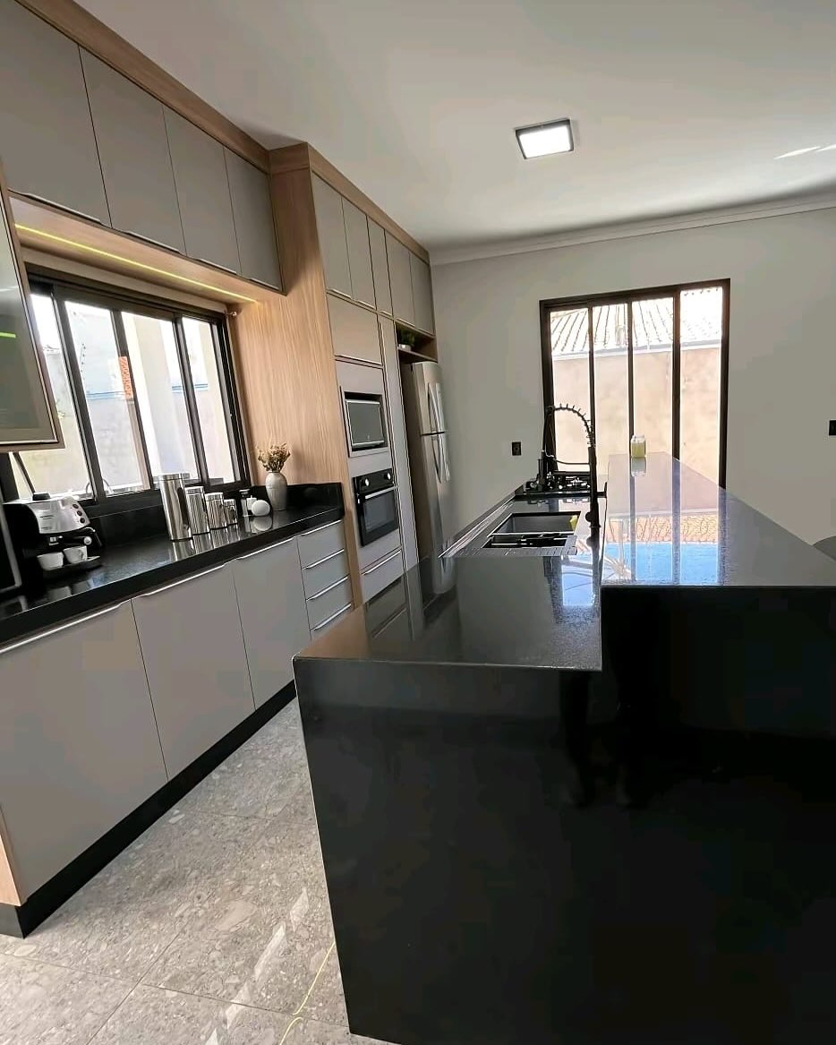 Ambiente com acabamento em pedra realizado pela VFSUL